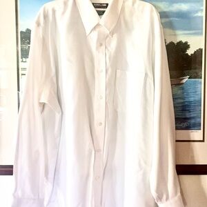 Men’s long-sleeve white dress shirt
